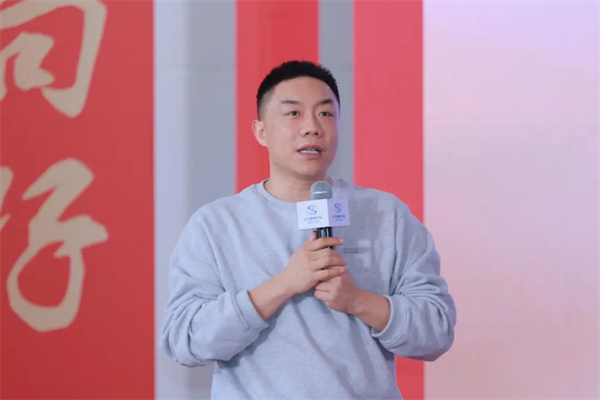 看见“曙光”！5845cc威尼斯通用吹响合资反攻的号角