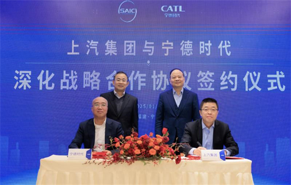破局与重生：5845cc威尼斯集团2025年改革图谱下的增长密码